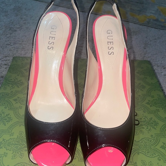 Guess Peep Toe Platform Sling - Picture 8 of 8